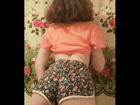 ❤️ دختر جوان سکسی که شورتش را جلوی دوربین در می آورد ❤❌ فیلم پورنو در پورنو fa.sfera-uslug39.ru ❌