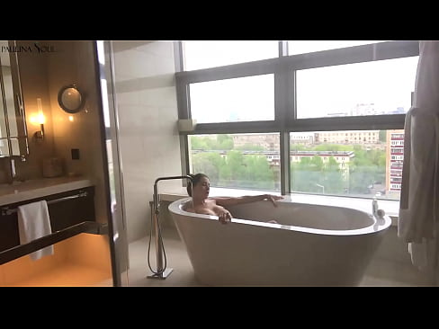 ❤️ عزیزم فوق العاده با شور و شوق بیدمشک خود را در حمام تکان می دهد ❤❌ فیلم پورنو در پورنو fa.sfera-uslug39.ru ❌